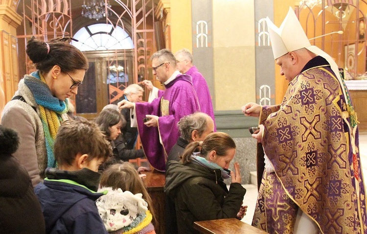 Środa Popielcowa w katedrze św. Mikołaja w Bielsku-Białej