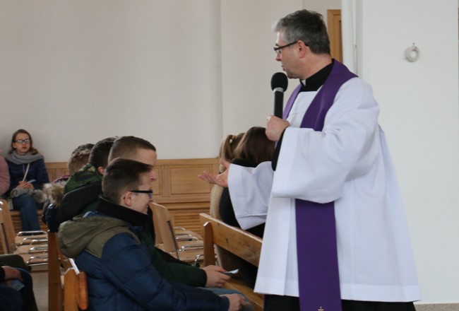 Rekolekcje szkolne u Matki Odkupiciela