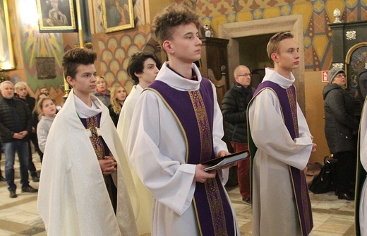 Środa Popielcowa w konkatedrze Narodzenia NMP w Żywcu