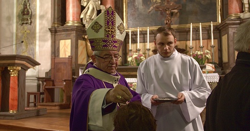 Abp Sławoj Leszek Głódź przewodniczył Mszy św. rozpoczynającej Wielki Post w archidiecezji gdańskiej