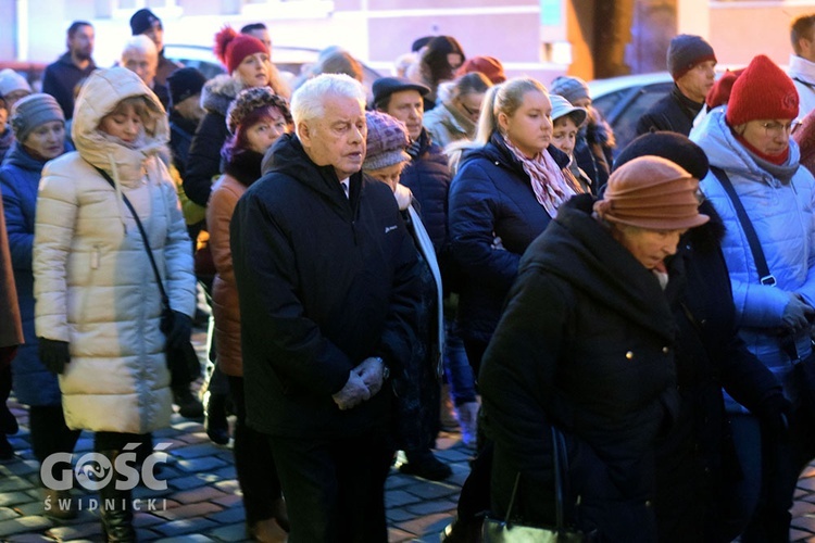 Procesja pokutna i Msza św. z obrzędem posypania głów popiołem