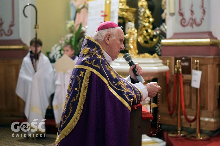 Procesja pokutna i Msza św. z obrzędem posypania głów popiołem