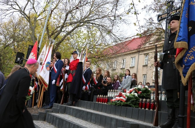 5 lat biskupiej posługi w obiektywie "Gościa Radomskiego AVE"