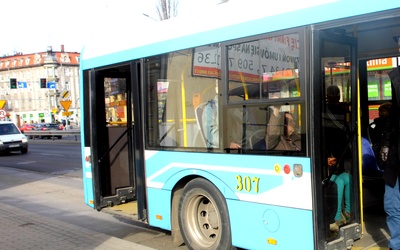 Kielce: Dezynfekcja autobusów w związku z koronawirusem