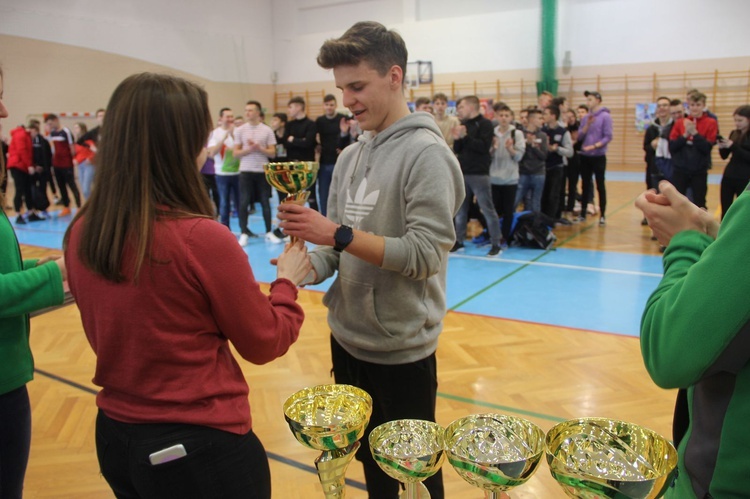 Ciężkowice. Finał XX Turnieju Piłki Halowej KSM DT