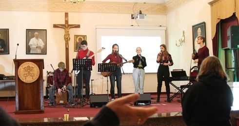 Zanurzeni w Duchu Świętym