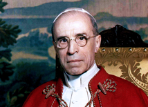 Pius XII wobec nazizmu i komunizmu