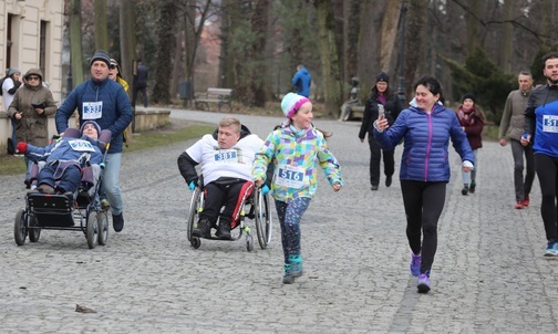 Nie zabrakło uczestników niepełnosprawnych...