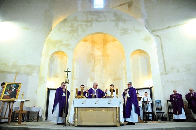 Podczas Eucharystii sprawowanej 1 marca przy ul. Berylowej.