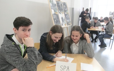 Konkurs o bohaterach