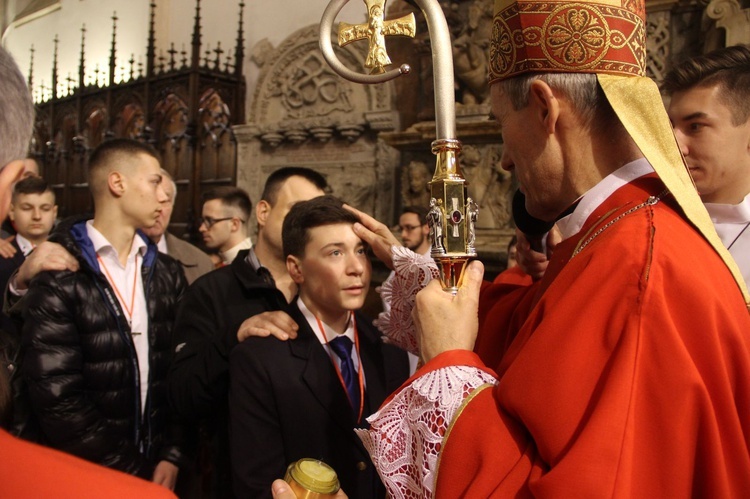 Tarnów - katedra. Bierzmowanie 2020