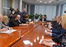Odprawa odbyła się w Urzędzie Miasta w Radomiu.