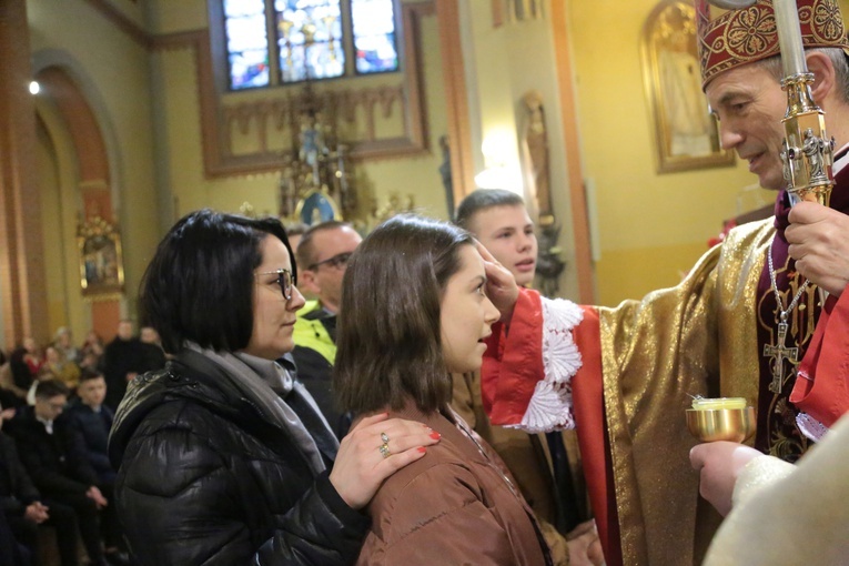 Bierzmowanie u Świętej Rodziny w Tarnowie