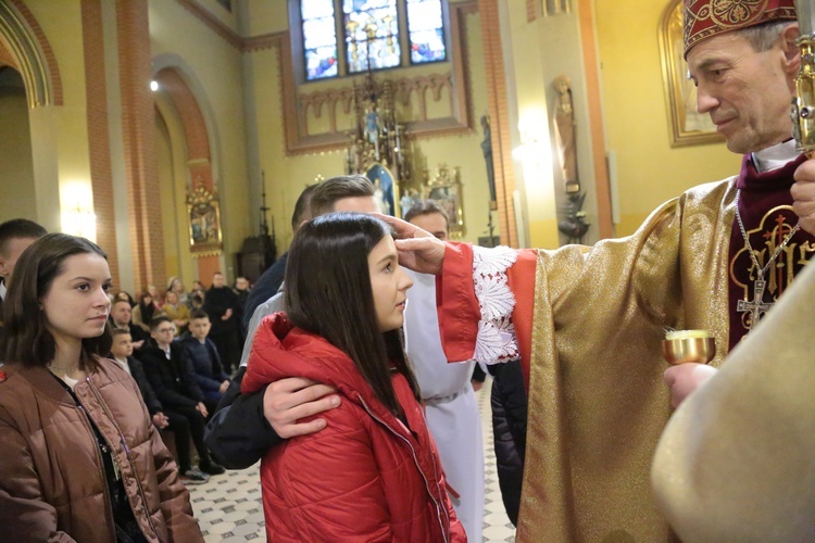 Bierzmowanie u Świętej Rodziny w Tarnowie