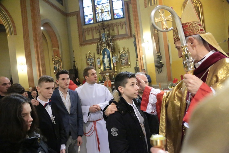 Bierzmowanie u Świętej Rodziny w Tarnowie