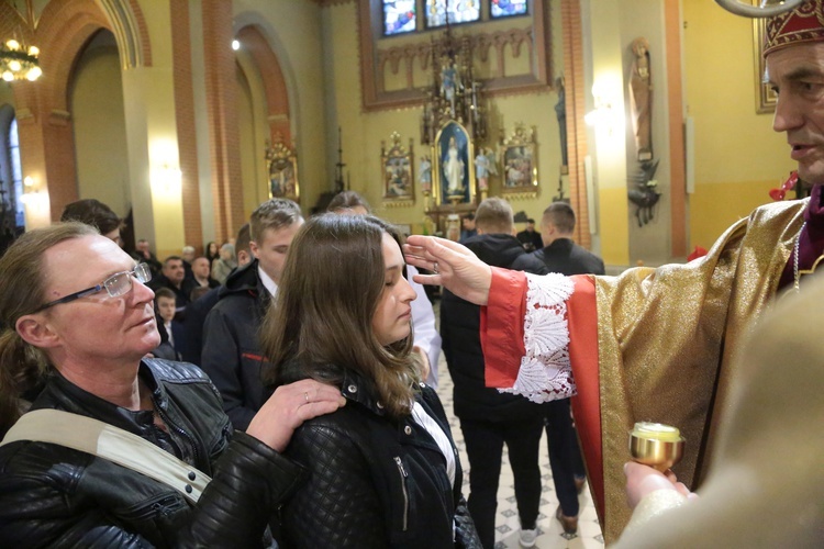 Bierzmowanie u Świętej Rodziny w Tarnowie