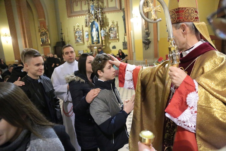 Bierzmowanie u Świętej Rodziny w Tarnowie