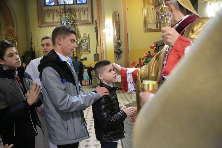 Bierzmowanie u Świętej Rodziny w Tarnowie