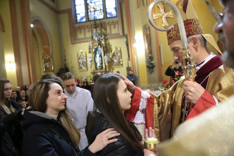 Bierzmowanie u Świętej Rodziny w Tarnowie
