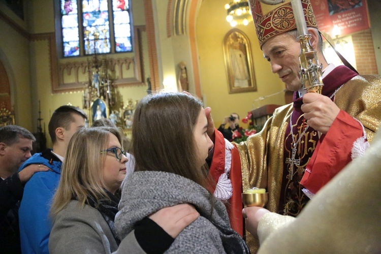 Bierzmowanie u Świętej Rodziny w Tarnowie