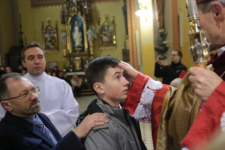 Bierzmowanie u Świętej Rodziny w Tarnowie