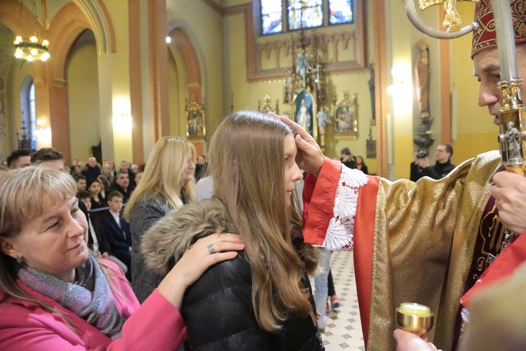 Bierzmowanie u Świętej Rodziny w Tarnowie