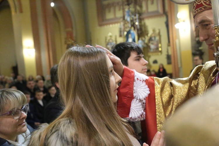 Bierzmowanie u Świętej Rodziny w Tarnowie