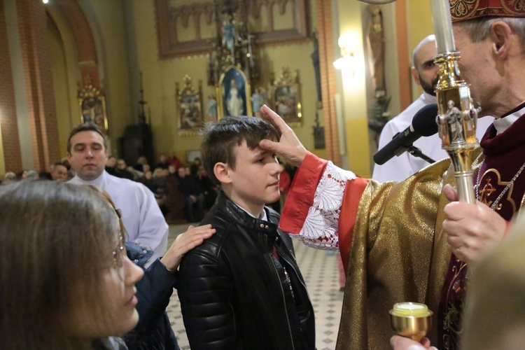 Bierzmowanie u Świętej Rodziny w Tarnowie