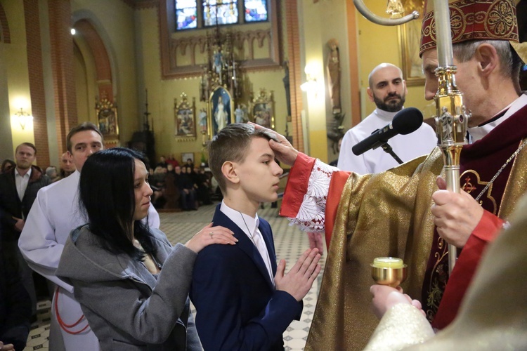 Bierzmowanie u Świętej Rodziny w Tarnowie