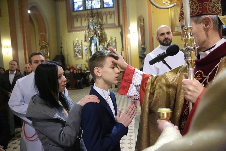 Bierzmowanie u Świętej Rodziny w Tarnowie