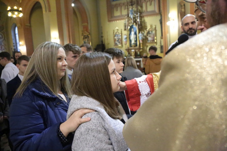 Bierzmowanie u Świętej Rodziny w Tarnowie