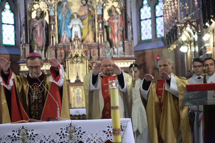 Bierzmowanie u Świętej Rodziny w Tarnowie