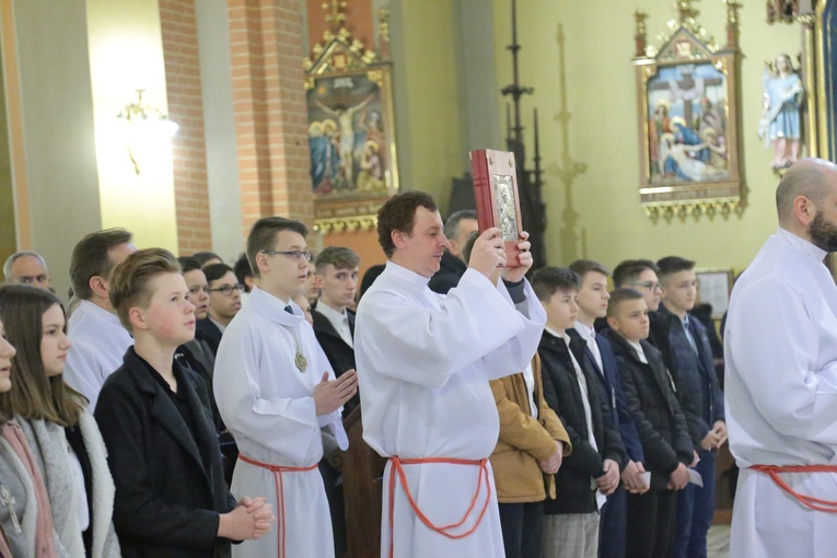 Bierzmowanie u Świętej Rodziny w Tarnowie
