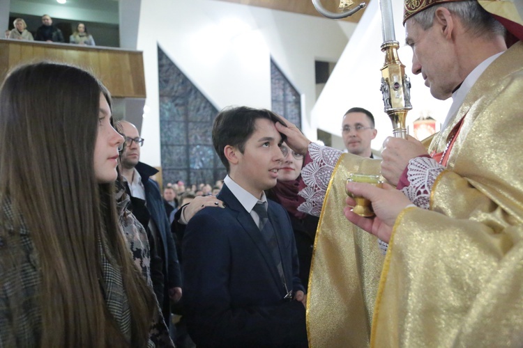 Bierzmowanie w par. Miłosierdzia Bożego
