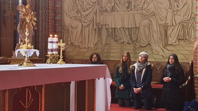 Celebracja na zakończenie kolejnego kroku oazowego