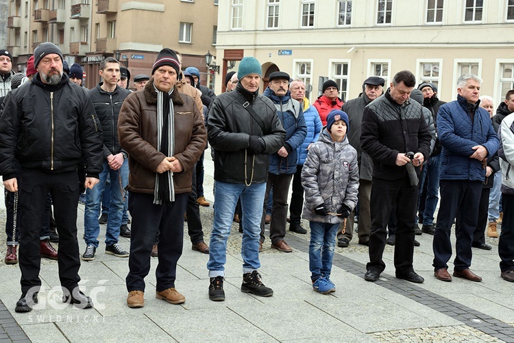 Męski Różaniec w Świdnicy - marzec