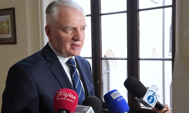 Gowin: 25 mln zł na badania nad koronawirusem