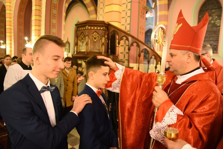 Bierzmowanie w Szczurowej