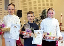 ▲	Laureaci (od lewej): Hanna Czyż, Arkadiusz Jasiak i Magdalena Dylla.