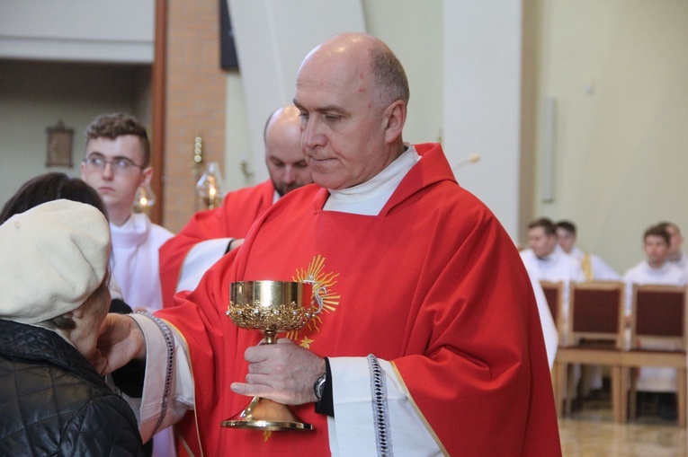 Bierzmowanie w parafii św. Jana Pawła II w Nowym Sączu