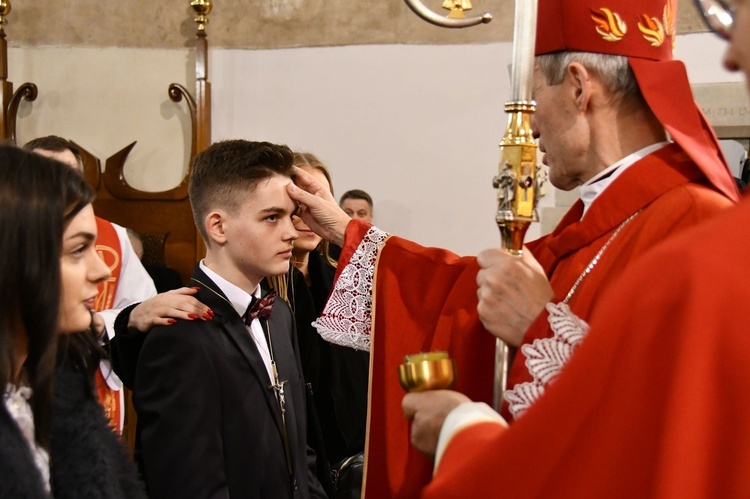 Bierzmowanie w sądeckiej bazylice