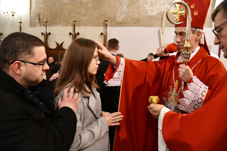 Bierzmowanie w sądeckiej bazylice