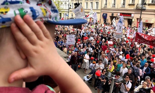 Zagrożenie koronawirusem: Narodowy Marsz Życia przełożony