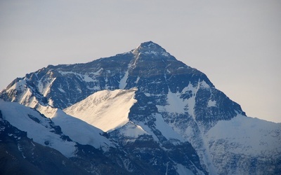 Dostęp na Mount Everest zamknięty z powodu koronawirusa