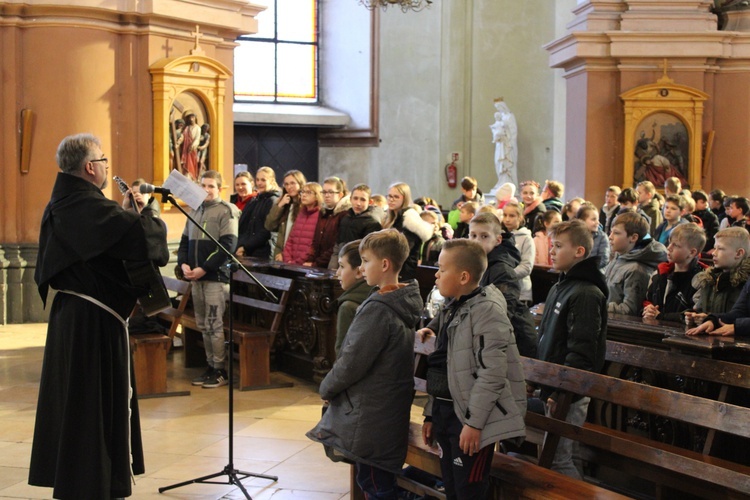 Świątynia, katecheza i kino