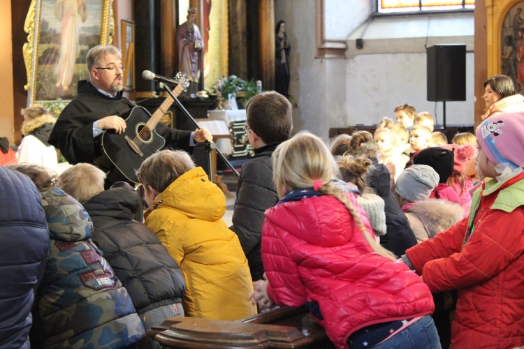 Świątynia, katecheza i kino