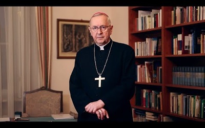 Przewodniczący Episkopatu dziękuje wiernym świeckim i służbom medycznym