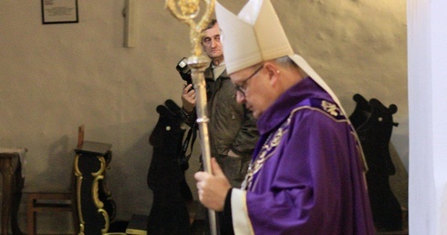 Bp Andrzej Czaja.