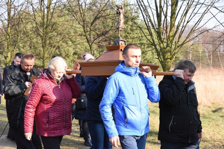 Droga Krzyżowa w Wał-Rudzie w czasach zarazy