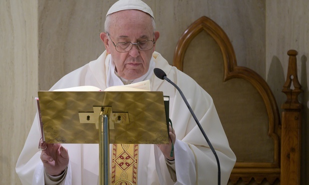 Papież: Trzeba wiedzieć, że Bóg istnieje i że można się Go uchwycić